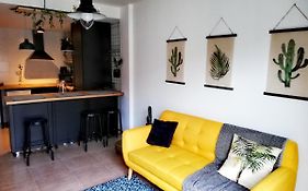 Pintoresco piso a 5 min de la playa wifi/Netflix